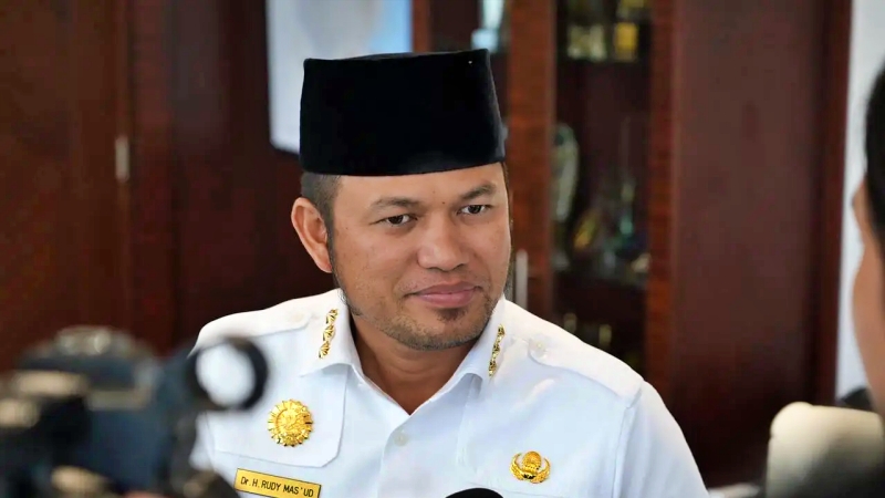 Bantah Isu Rp25 Miliar Hanya untuk Rumah Gubernur, Rudy Mas’ud: Itu Termasuk Fasilitas Pendukung