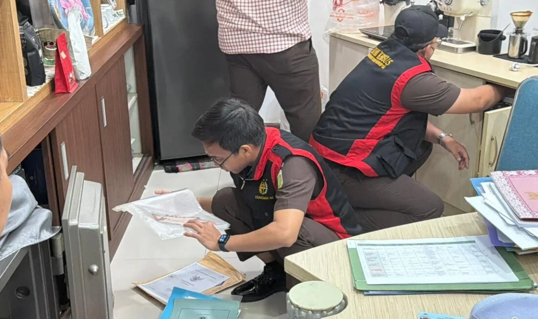 Kejati Kaltim Geledah Kantor Dinas ESDM, Usut Dugaan Korupsi Tambang CV AJI