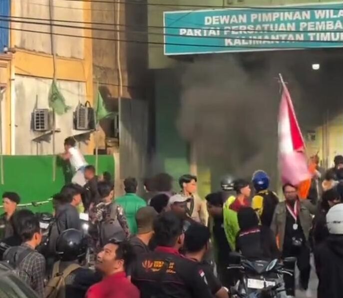 Aksi Mahasiswa di Samarinda Ricuh, PPP Kaltim Kecam Pembakaran Bendera Partai